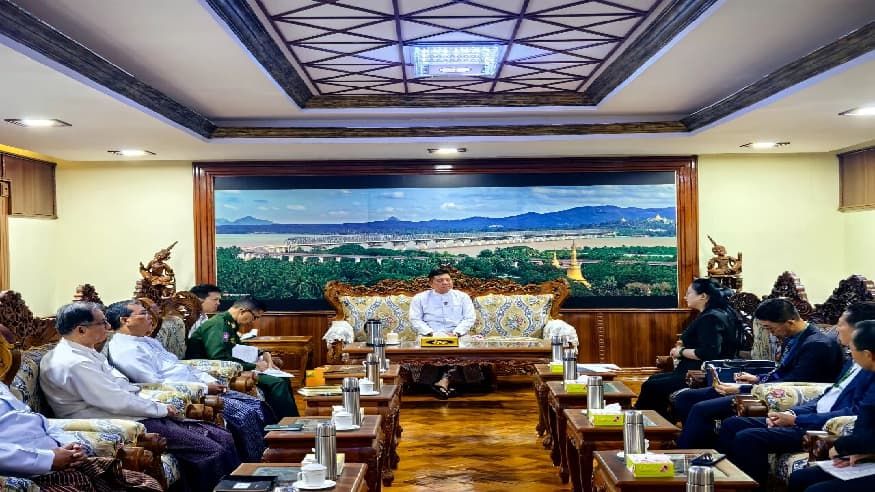 e083526a25d55cd1cf42b1db82dfbc96.jpg e083526a25d55cd1cf42b1db82dfbc96.jpg