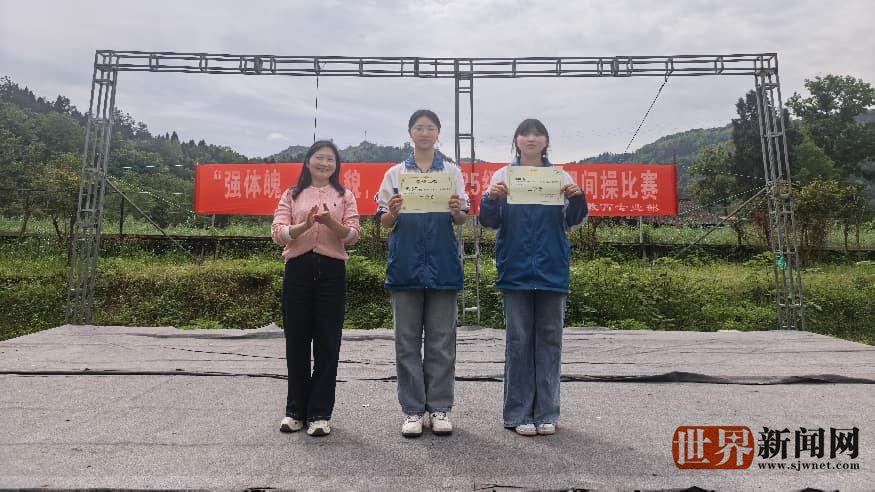 ebbc5fe9c098a6f8c2bb1353ae168955.jpg ebbc5fe9c098a6f8c2bb1353ae168955.jpg